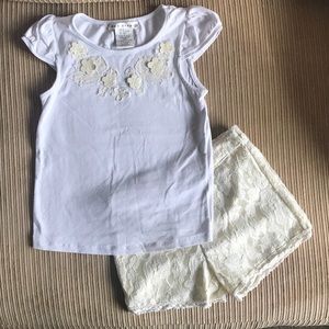 White and beige lace set